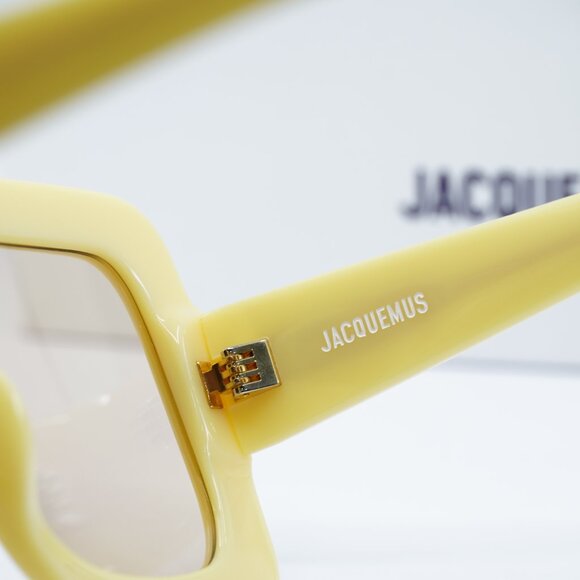 Jacquemus CARRE ROND JAC/10 C3 Geometric Sunglasses - Yellow - Picture 11 of 12